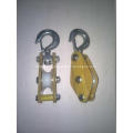 Insulation pulley for heavy lifting